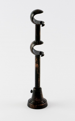 Kovový držiak patinovaný dvojtyčový Ø 19mm Čierno-medená
